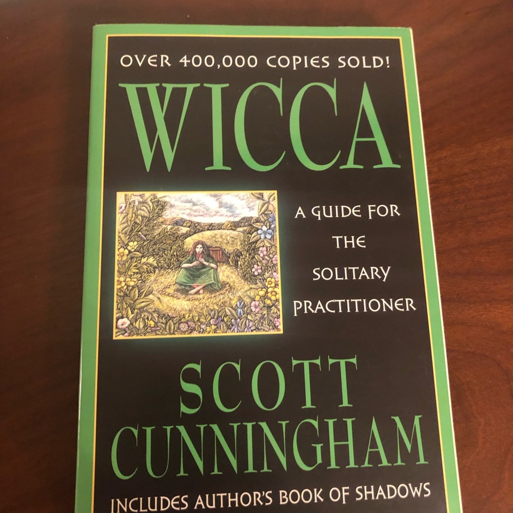 3 Book Bundle - Picture 2 of 8